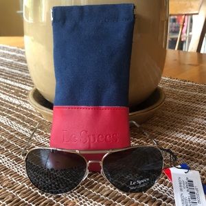 Le Specs Aviator style sunglasses.